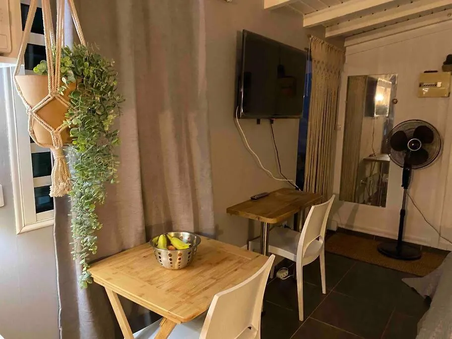 Studio Cosy Rez De Jardin A 10 Mn Des Plages Baie-Mahault