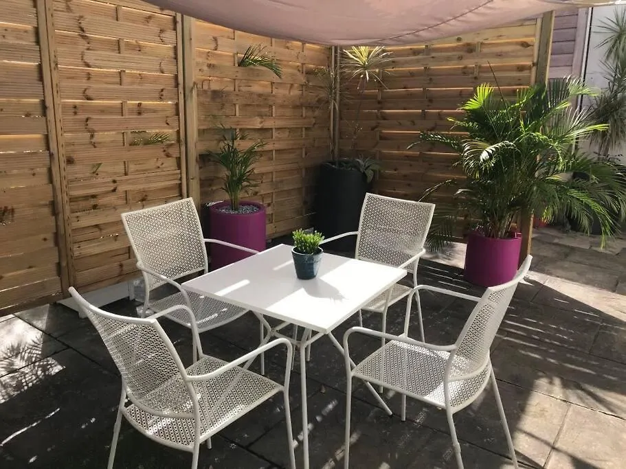 Apartment Studio Cosy Rez De Jardin A 10 Mn Des Plages Baie-Mahault